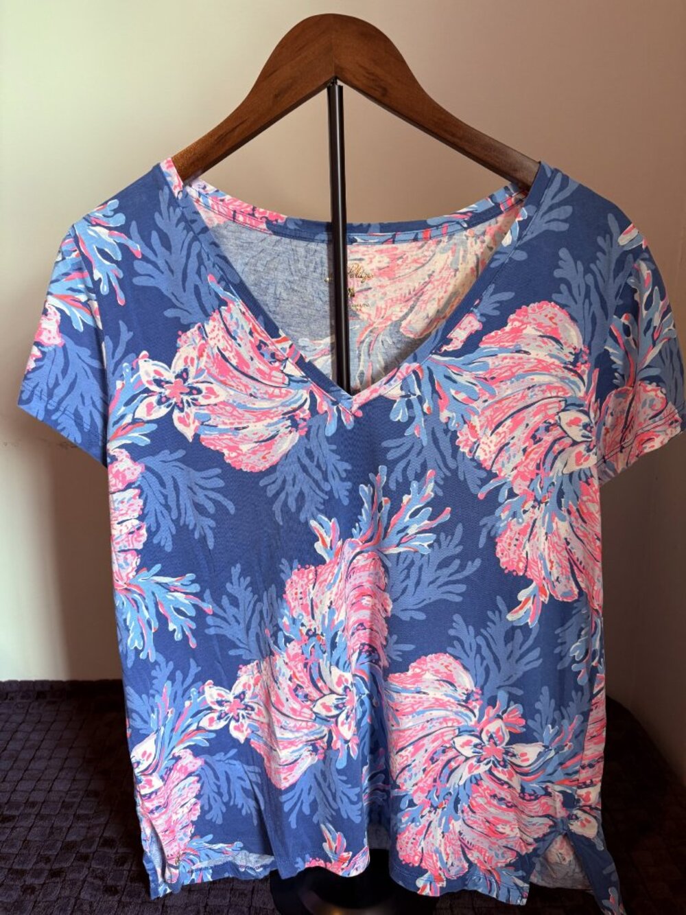 Lilly Pulitzer Etta Tee - For the Fans (Retired) Print Size Medium